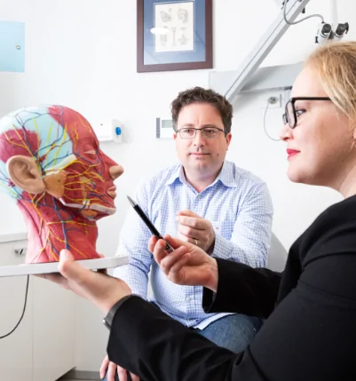 Dr Julia Crawford - Thyroid Disorders Thyroidectomy